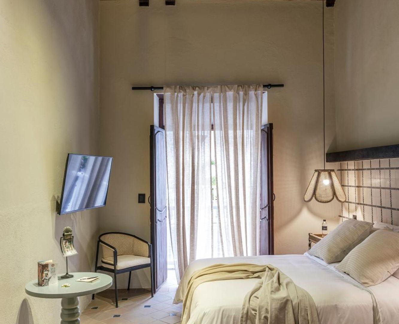 Privado Designer Boutique Hotel