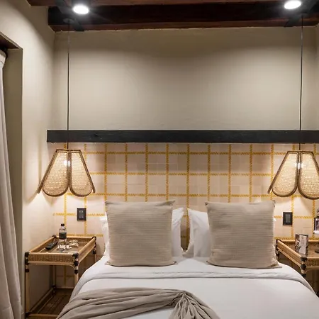 Privado Designer Boutique Hotel