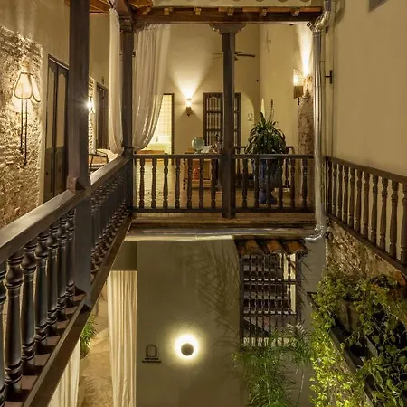 Privado Designer Boutique Hotel