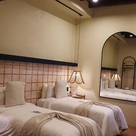 Privado Designer Boutique Hotel